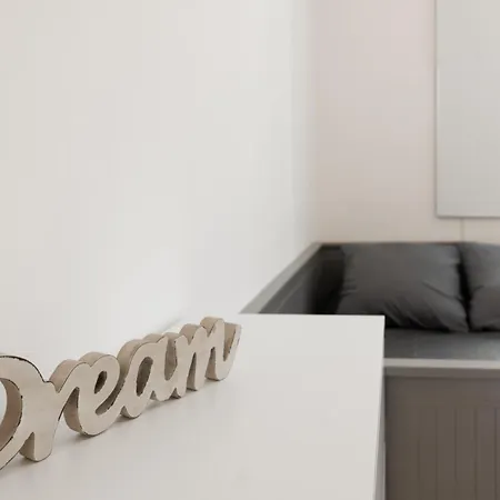 Casa Castaldi - Nel Cuore Di & Wi-fi Apartment